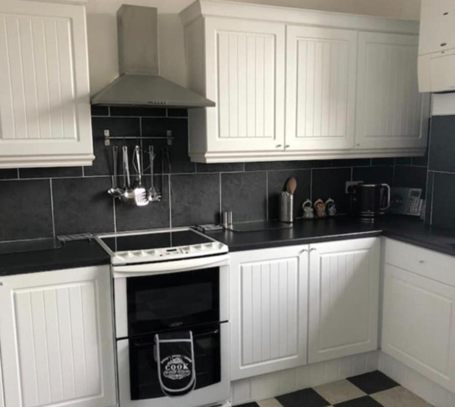 Captivating 2-Bed Apartment In Isle Of Bute Rothesay Dış mekan fotoğraf