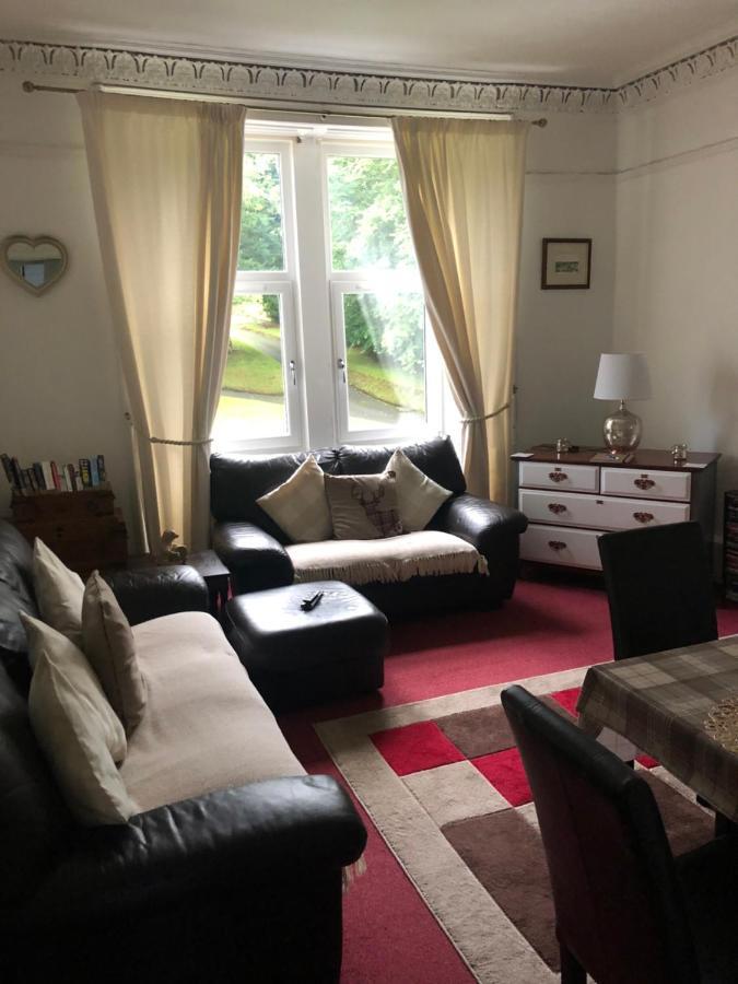 Captivating 2-Bed Apartment In Isle Of Bute Rothesay Dış mekan fotoğraf