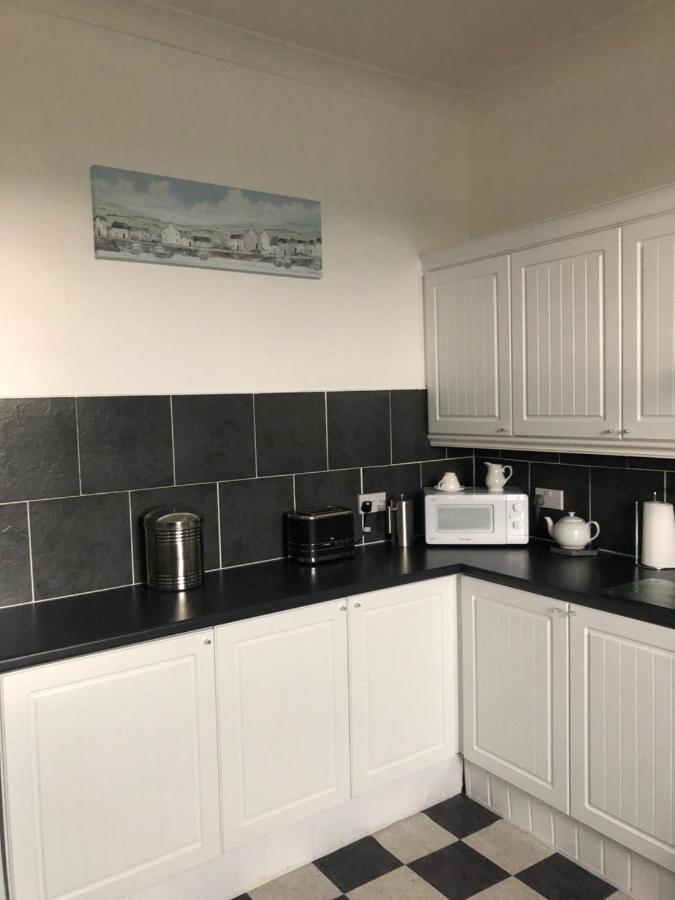 Captivating 2-Bed Apartment In Isle Of Bute Rothesay Dış mekan fotoğraf